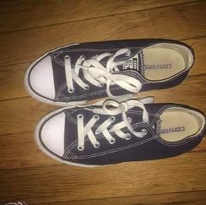 Navy blue Converse